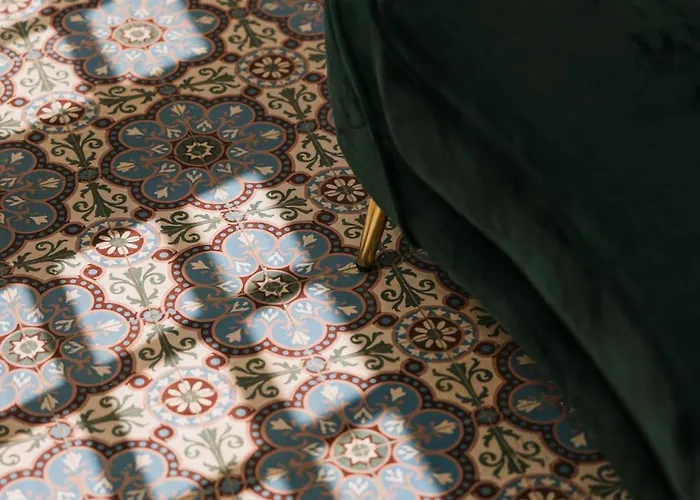 Masanet Emblematic By Airnest (adults Only)