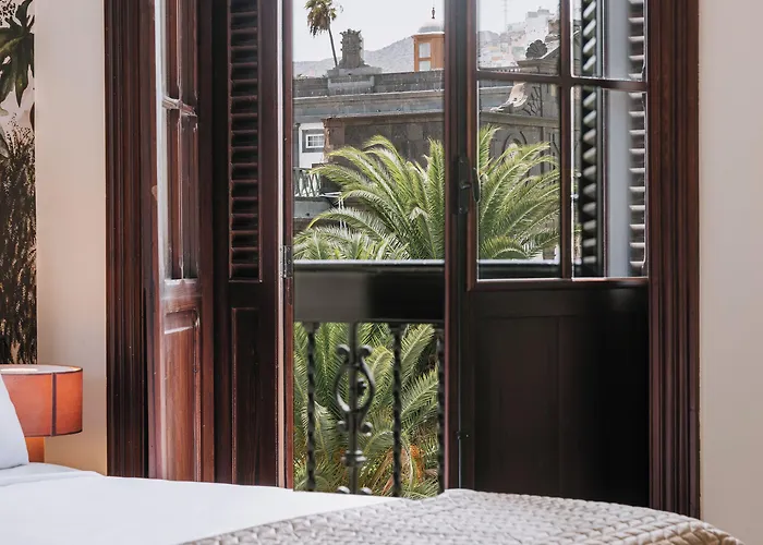 Masanet Emblematic By Airnest (adults Only)